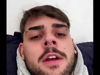 QUER UM MACHO PRA MANDAR EM TI &quest;